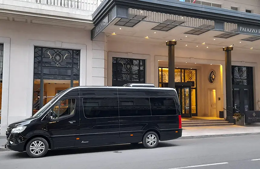 Service NCC hotel in Italy - The New International Limo - The new concept of luxury travel